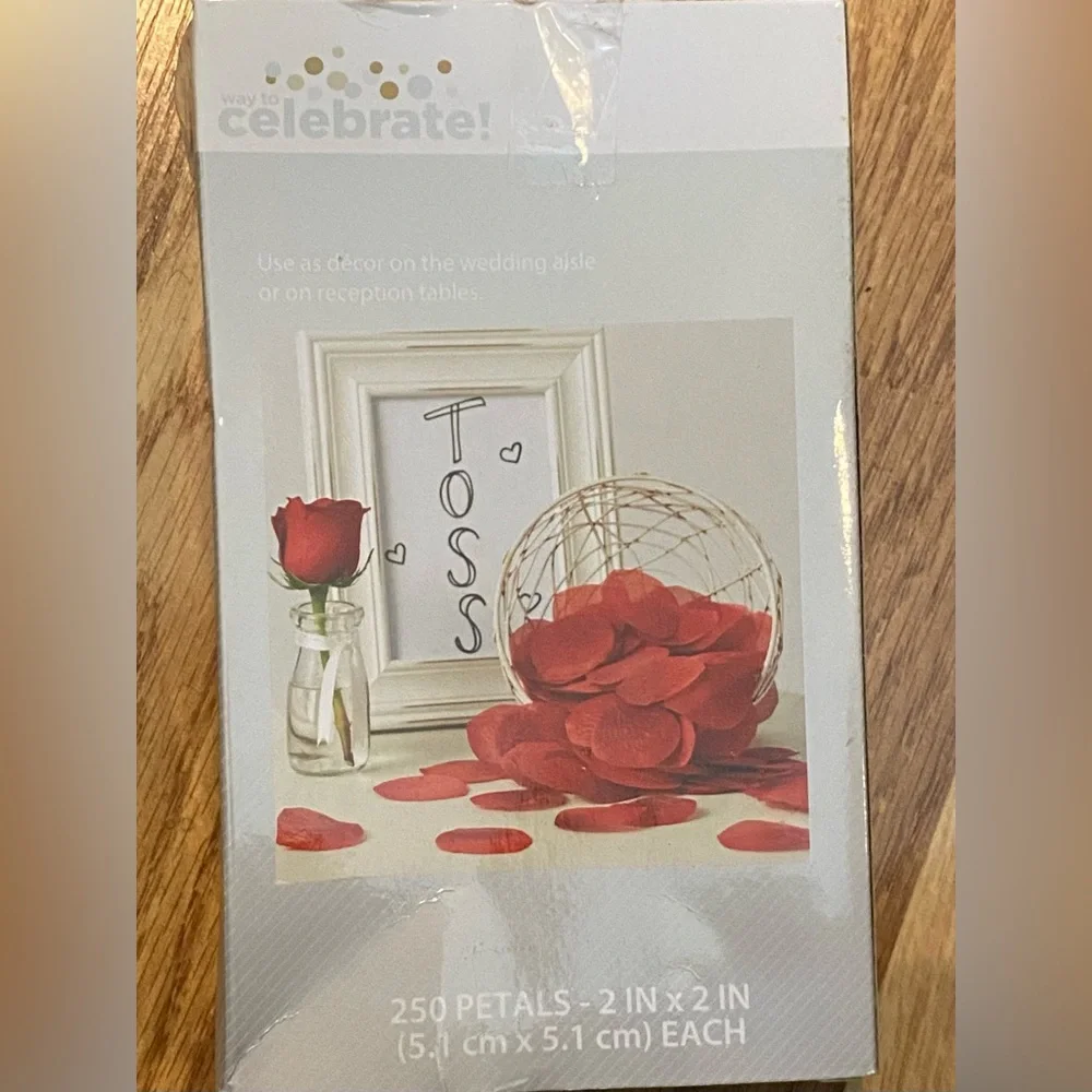 Red Fabric Rose Petals 250 Pieces New